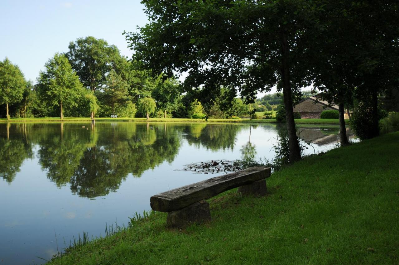 Bed and Breakfast Les Etangs Du Moulin D'Harcy Lonny Exterior foto